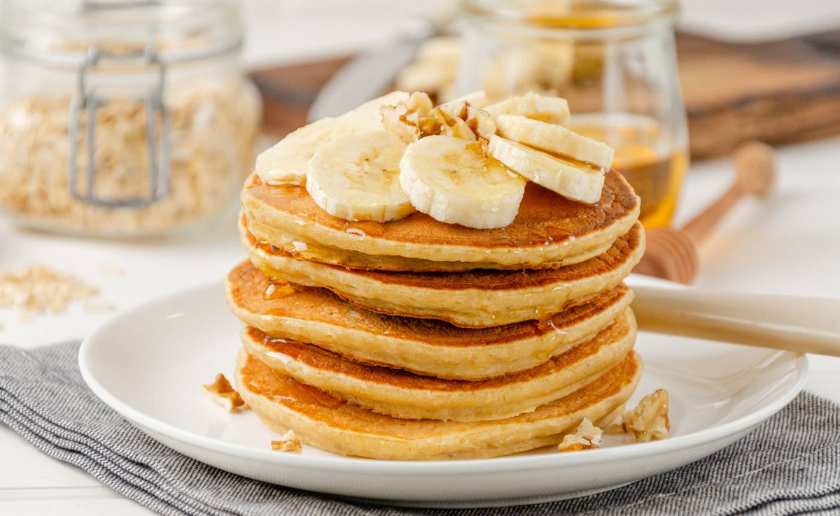 Pancake protéiné avec topping banane